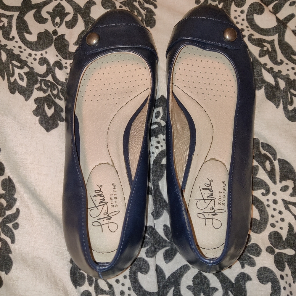 Life Stride Shoes